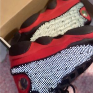 Air jordan 13 retro(5Y but fits women’s 7)